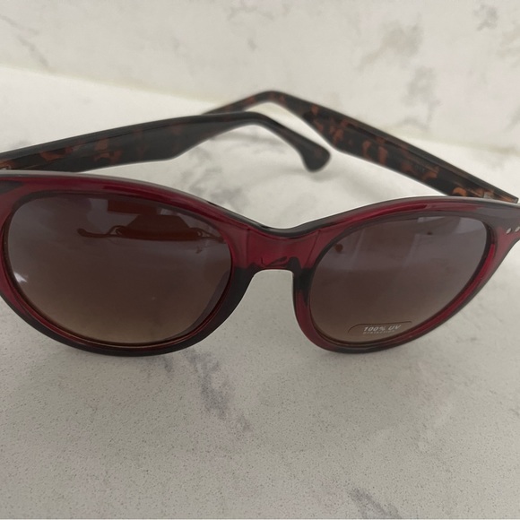 Beautiful Loft sunglasses - Picture 4 of 6